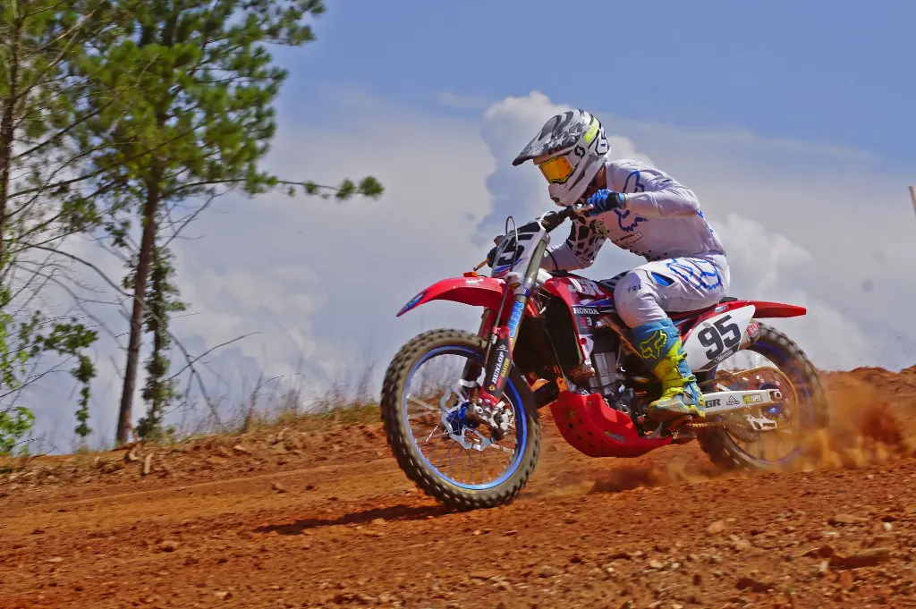 DD4589EC2B3510328AA51B8CE7CA55D2.webp