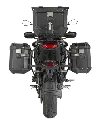 PLO2171CAM_pannier-holder_mounted-on_002_givi_Yamaha-Tracer9-25_1024x768.webp