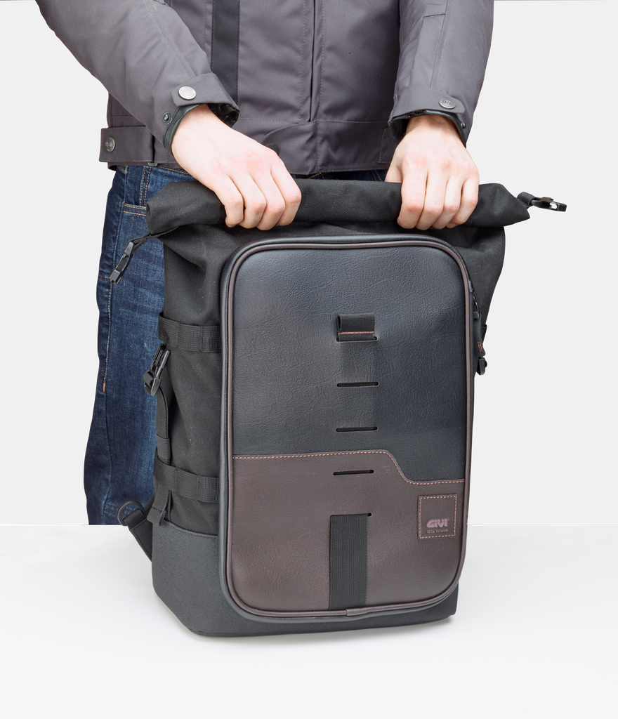 CRM101_rolltop_2128x1600.png