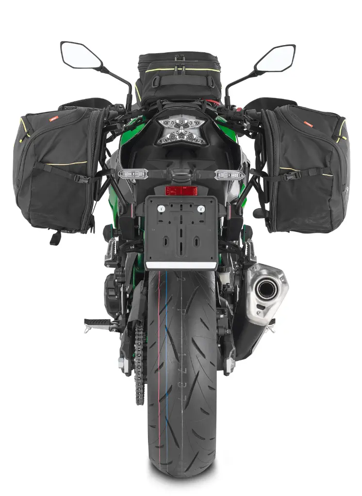 TR4118_back_2128x1600.webp